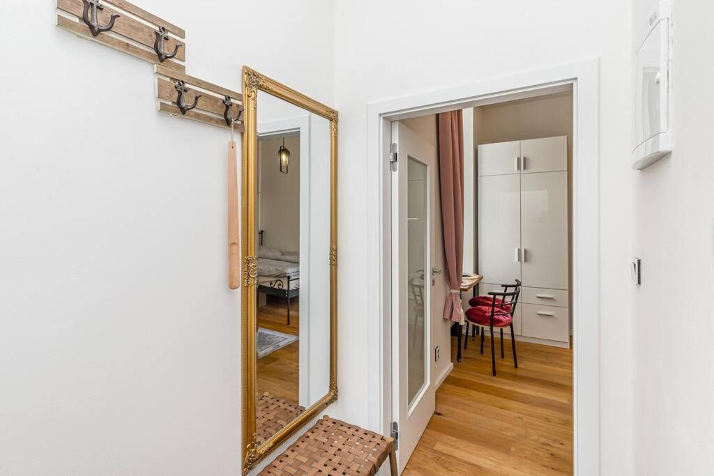 Cozy Quiet New Apartment In Karlin Square Prag Dış mekan fotoğraf